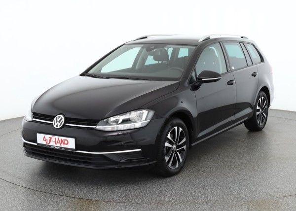 VW Golf VII Variant 1.6 TDI DSG IQ.DRIVE