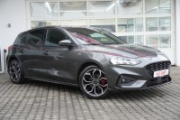Ford Focus 1.0 M-Hybrid ST-Line X