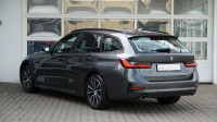 BMW 318 318d Touring Advantage