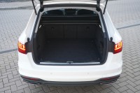 Audi A4 Quattro Avant 40 2.0 TDI quattro