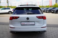 VW Golf VIII Variant R-Line eTSI DSG