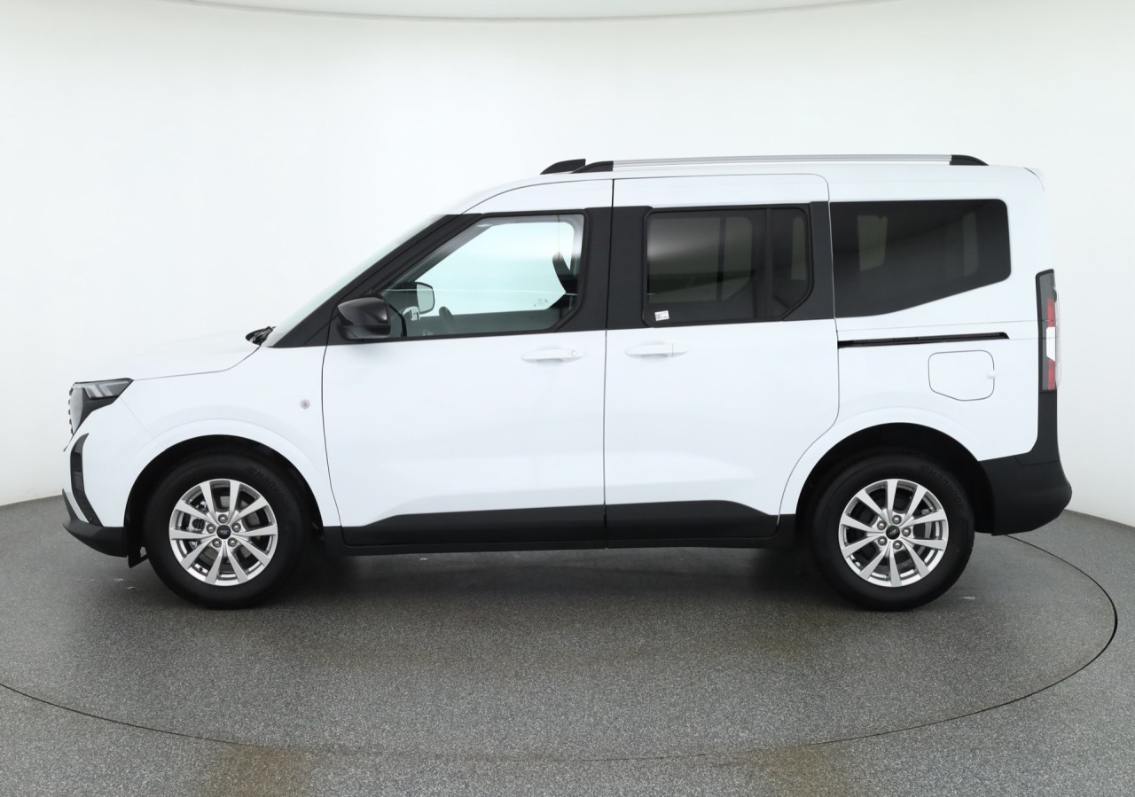 Ford Tourneo Courier Titanium 1.0 EB Aut.