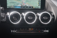 Mercedes-Benz B 150 B220 4Matic
