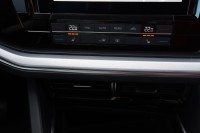 VW Touareg 3.0 V6 TDI R-Line 4M Black