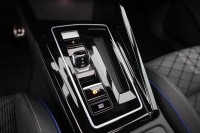 VW Golf VIII Variant 2.0 TDI R-Line DSG