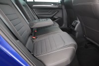 VW Passat Variant 1.5 TSI DSG R-line
