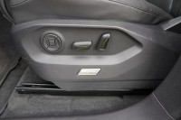 VW Touareg 3.0 V6 TDI R-Line 4M Black