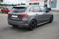 Mercedes-Benz B 200 B200 DCT AMG Line Multibeam MBUX