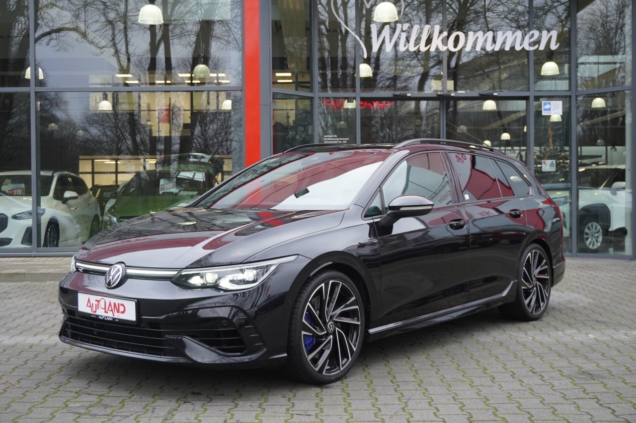 VW Golf VIII Variant 2.0 R 4Motion