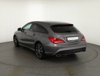 Mercedes-Benz Shooting Brake CLA 200