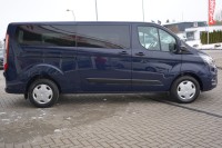 Ford Transit Custom L2 9-Sitzer