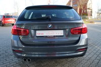 BMW 320 320dA Touring Advantage