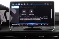 VW Golf VIII Variant 1.5 eTSI R-Line DSG