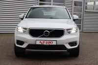 Volvo XC 40 T3 Momentum Pro