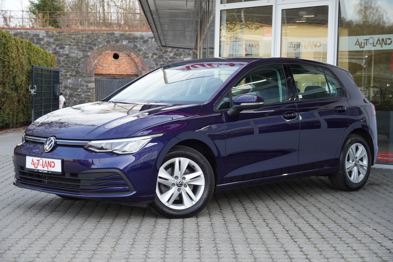 VW Golf VIII 1.0 Life eTSI DSG