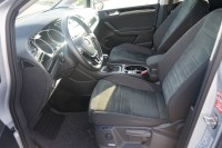 VW Touran 1.5 TSI DSG R-line