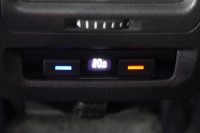 VW Touran 1.5 TSI Highline R-line