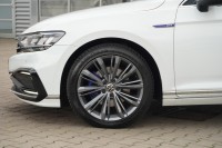 VW Passat Variant GTE