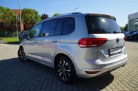 VW Touran 1.5 TSI DSG IQ.DRIVE