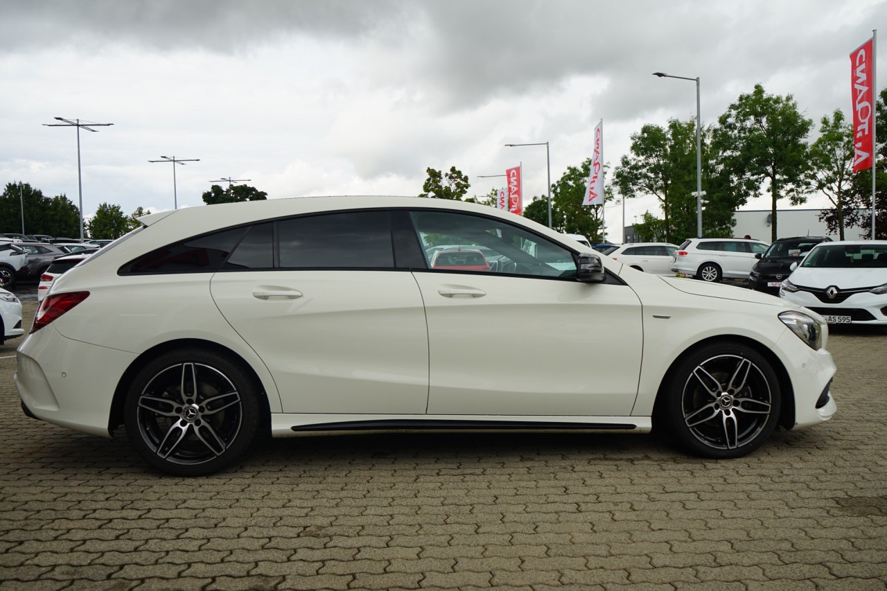 Mercedes-Benz CLA 200 CDI AMG Line