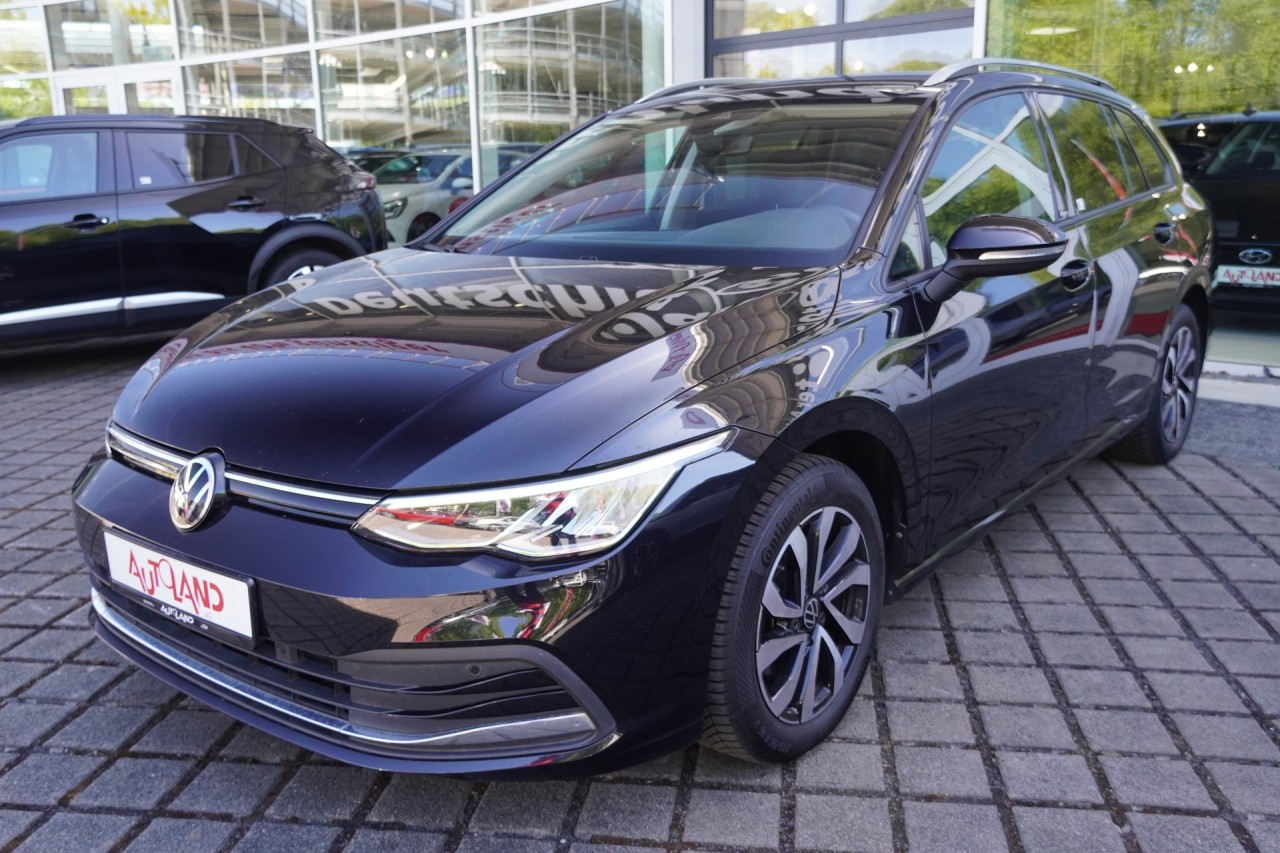 VW Golf VIII Variant 1.0 Active