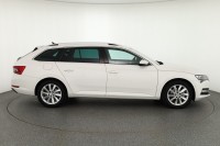 Skoda Superb Combi 1.5 TSI DSG Style