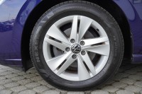 VW Golf VIII 1.0 Life eTSI DSG