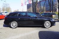 Audi A4 Avant 35 2.0 TDI S line