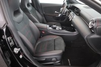Mercedes-Benz CLA 180 Shooting Brake AMG Line