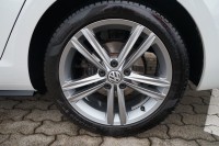 VW Golf VII Variant 1.5 TSI R-Line