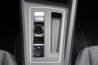 VW Golf VIII Variant 2.0 TDI Life DSG