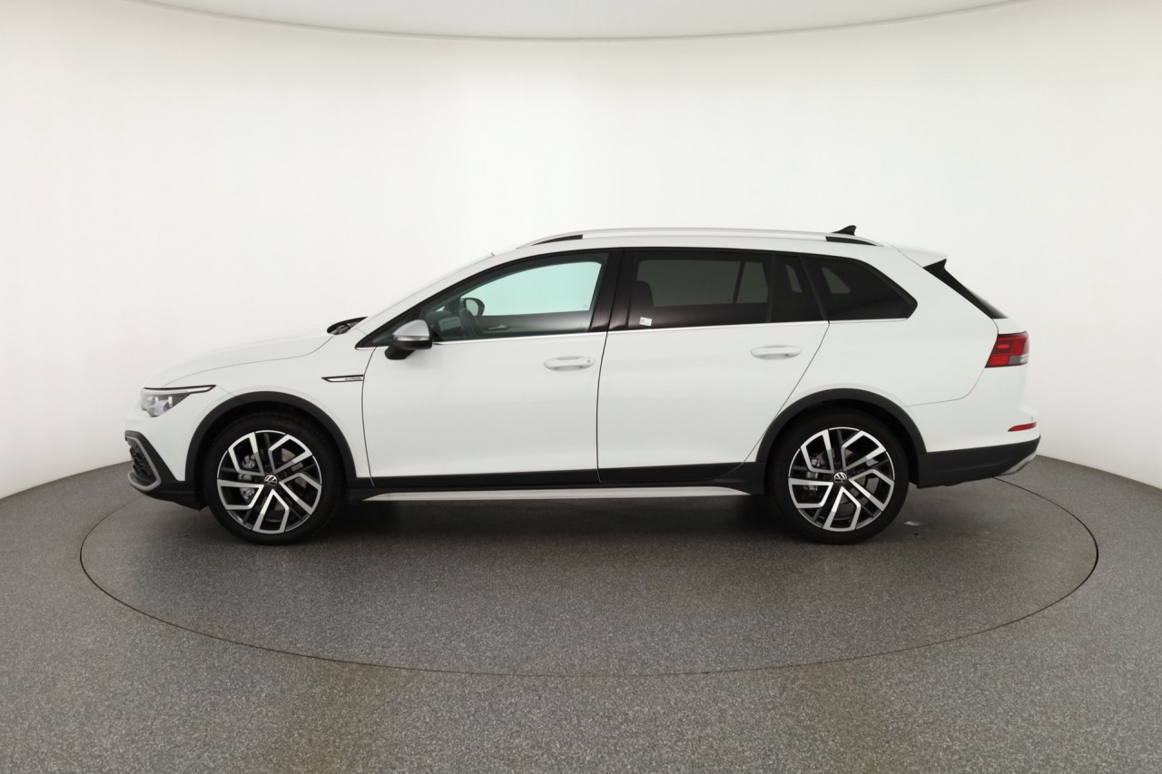 VW Golf VIII Alltrack 2.0 TDI 4Motion