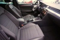 VW Passat Variant 2.0 TSI DSG R-Line