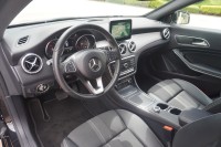 Mercedes-Benz CLA 180 AMG Line