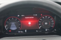 VW Golf VIII Variant 1.5 TSI R-Line