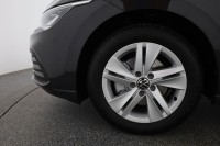 VW Golf VIII Variant 1.5 TSI