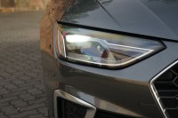 Audi A4 Avant 35 TFSI S line