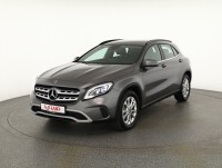Mercedes-Benz GLA 200 Style Aut. LED Navi Teilleder Kamera PDC