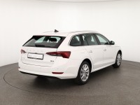 Skoda Octavia Combi 1.0 eTSI DSG