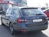 Skoda Superb Combi 1.8 16V TSI L&K