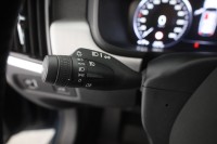 Volvo V90 D4 Momentum