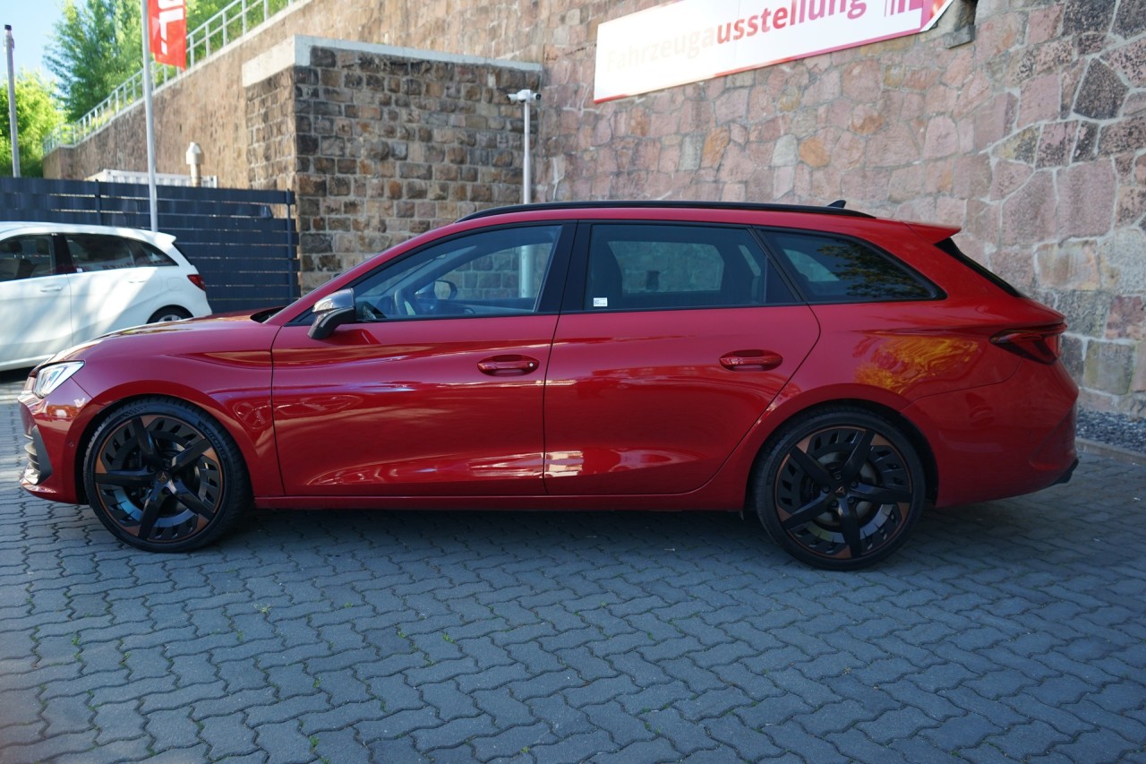 Cupra Leon ST 2.0 TSI DSG VZ 4Drive