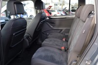 VW Touran 1.5 TSI Highline DSG R-Line