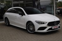 Mercedes-Benz CLA 200 AMG Line
