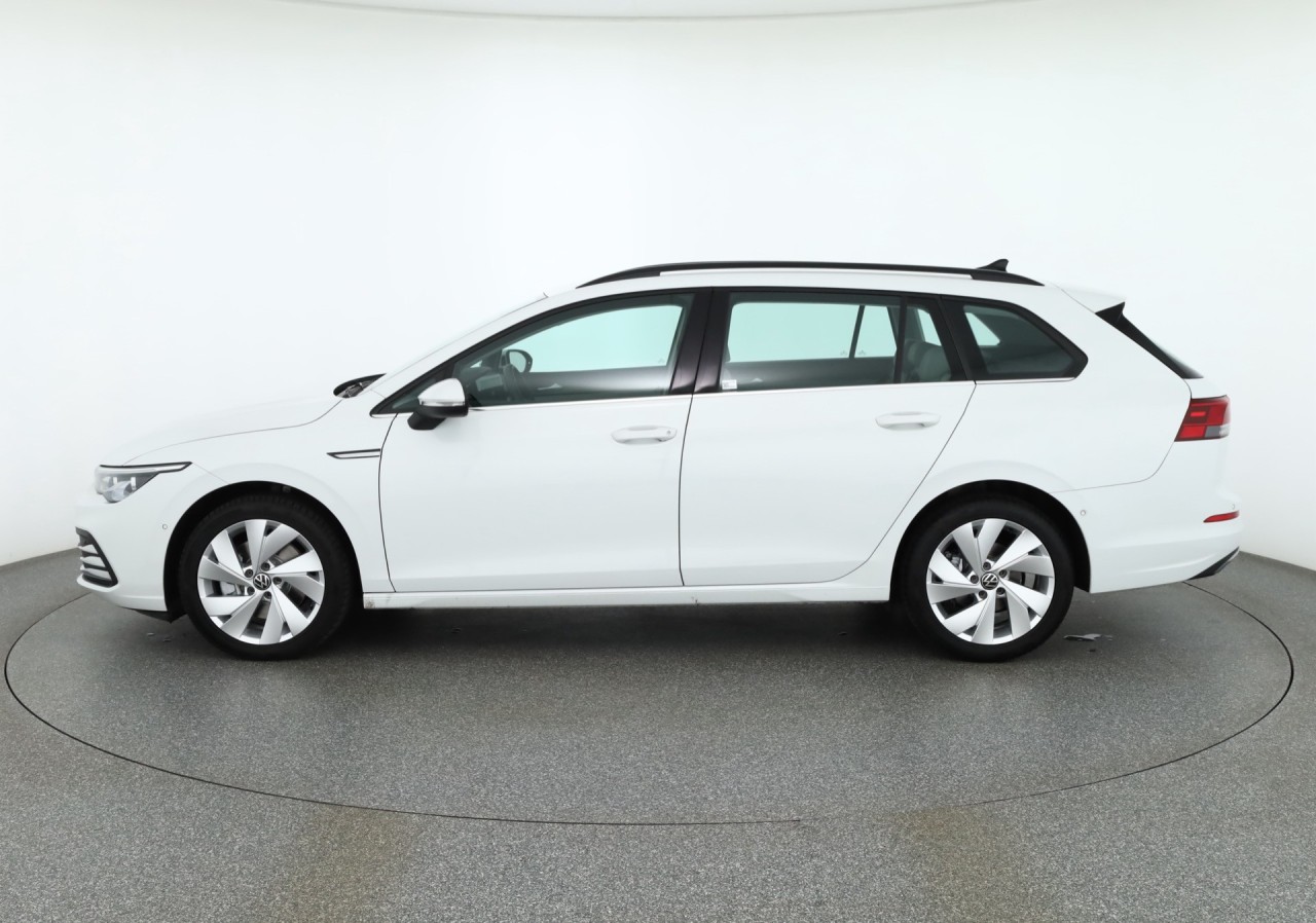 VW Golf Variant 2.0 TDI DSG Style LED+