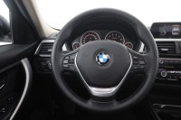 BMW 320 i Touring Advantage