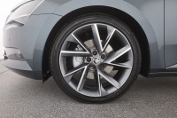 Skoda Superb Combi 2.0 TDI DSG SportLine
