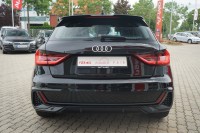 Audi A1 30 Sportback 1.0 TFSI S-line