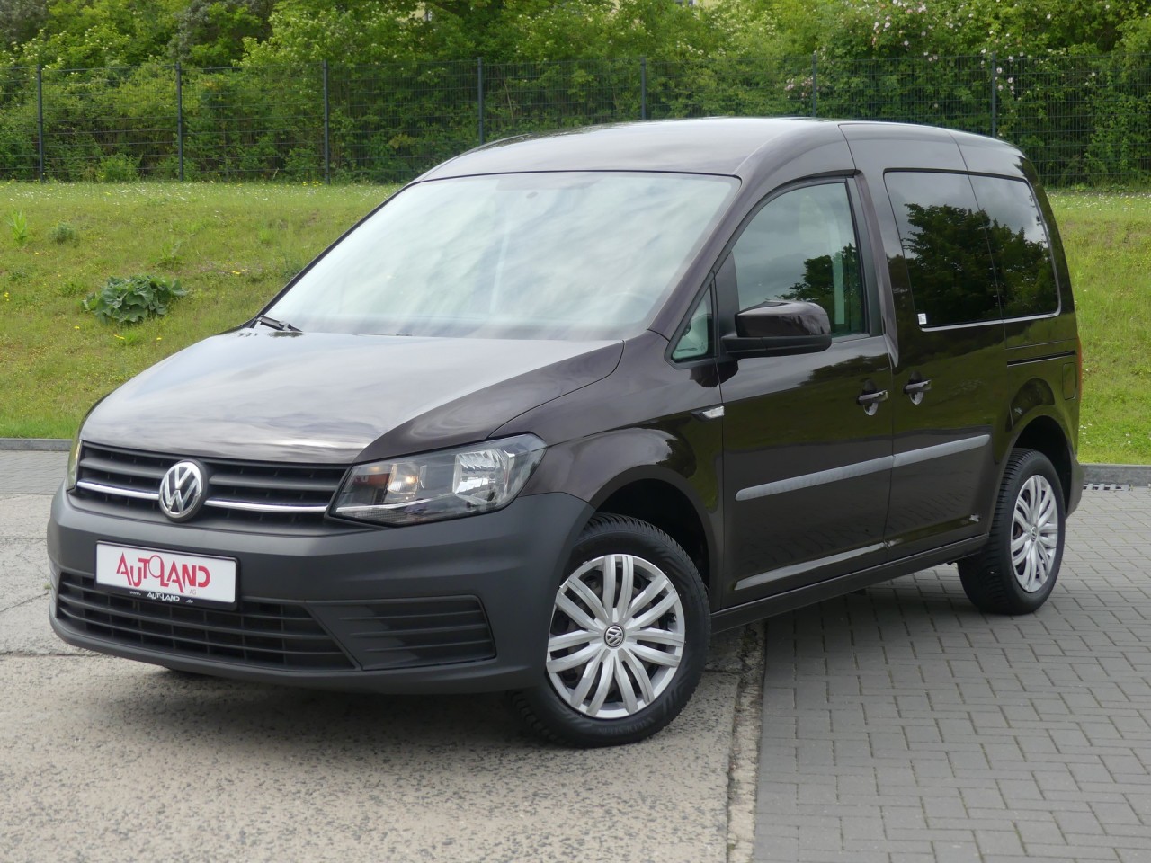 VW Caddy 2.0 TDI DSG