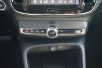 Volvo XC 40 XC40 B3 Core mHEV Aut.